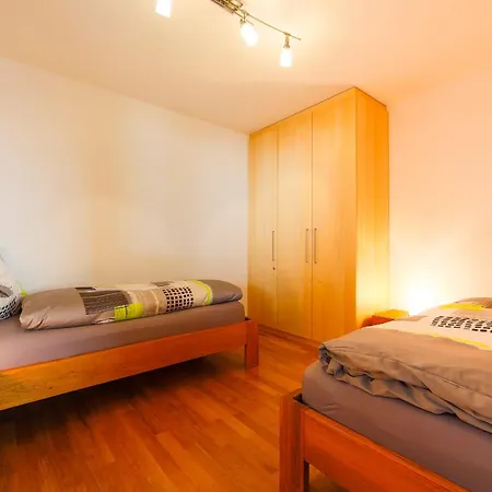 Riederhoru A Parterre Apartamento